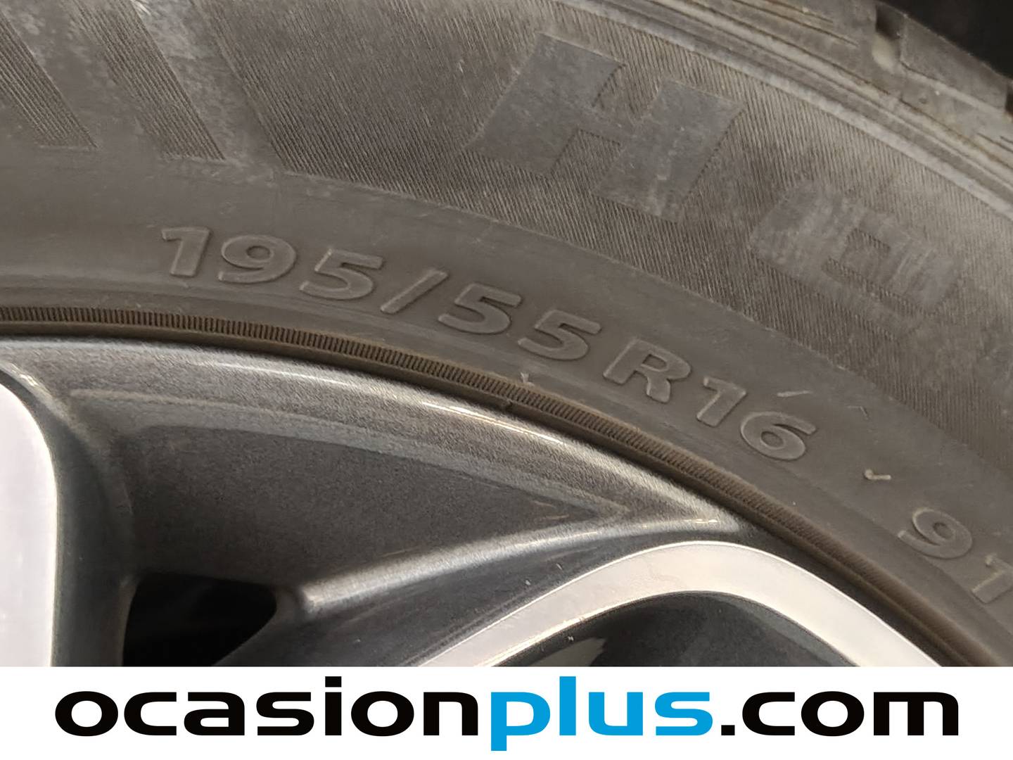 Citroën C-Elysée Citroën C-Elysee BlueHDi 100 Shine (100 CV) de segunda mano