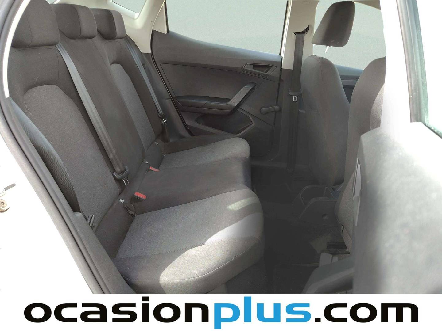 Foto asientos traseros Seat Ibiza Seat Ibiza 1.0 MPI Reference Plus (80 CV)