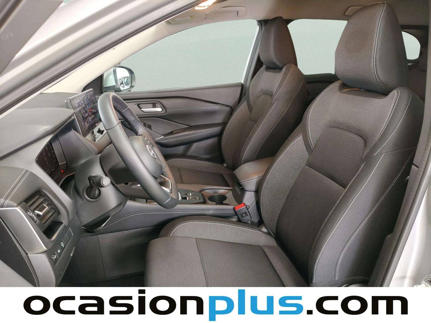 Foto asientos delanteros Nissan QASHQAI Nissan Qashqai DIG-T 140 mHEV N-Connecta 4x2 (140 CV)