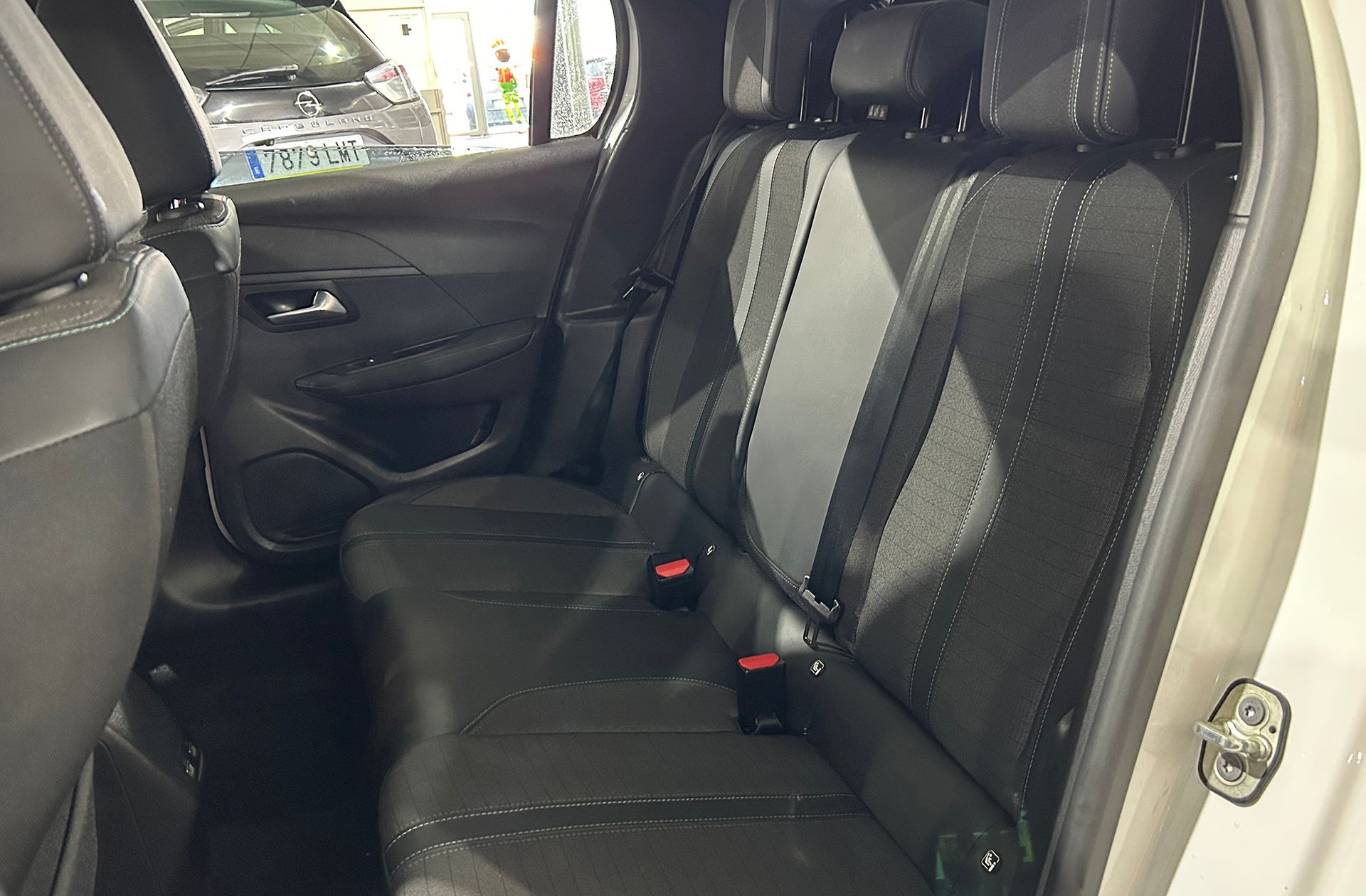 Peugeot 208 PureTech 100 Allure - foto 10