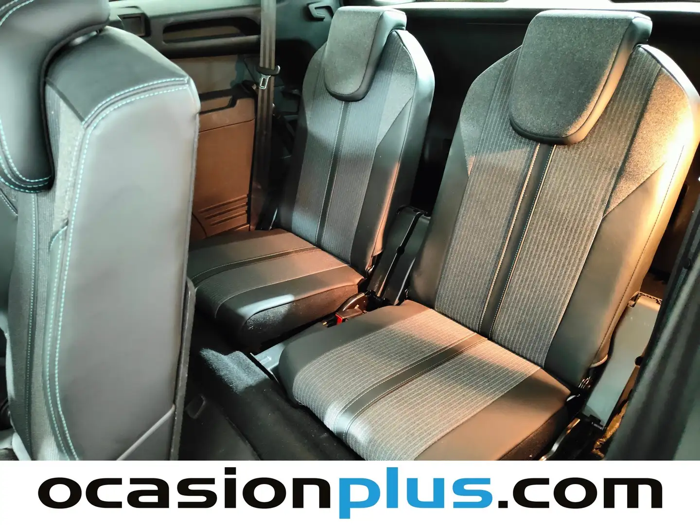 Foto Peugeot 5008 Peugeot 5008 BlueHDi 130 S&S Allure (130 CV) 7 Plazas