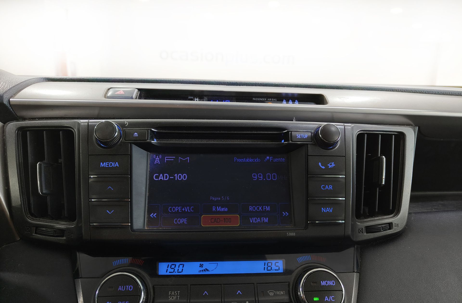 Toyota RAV4 120D Advance 4x2 - foto 31