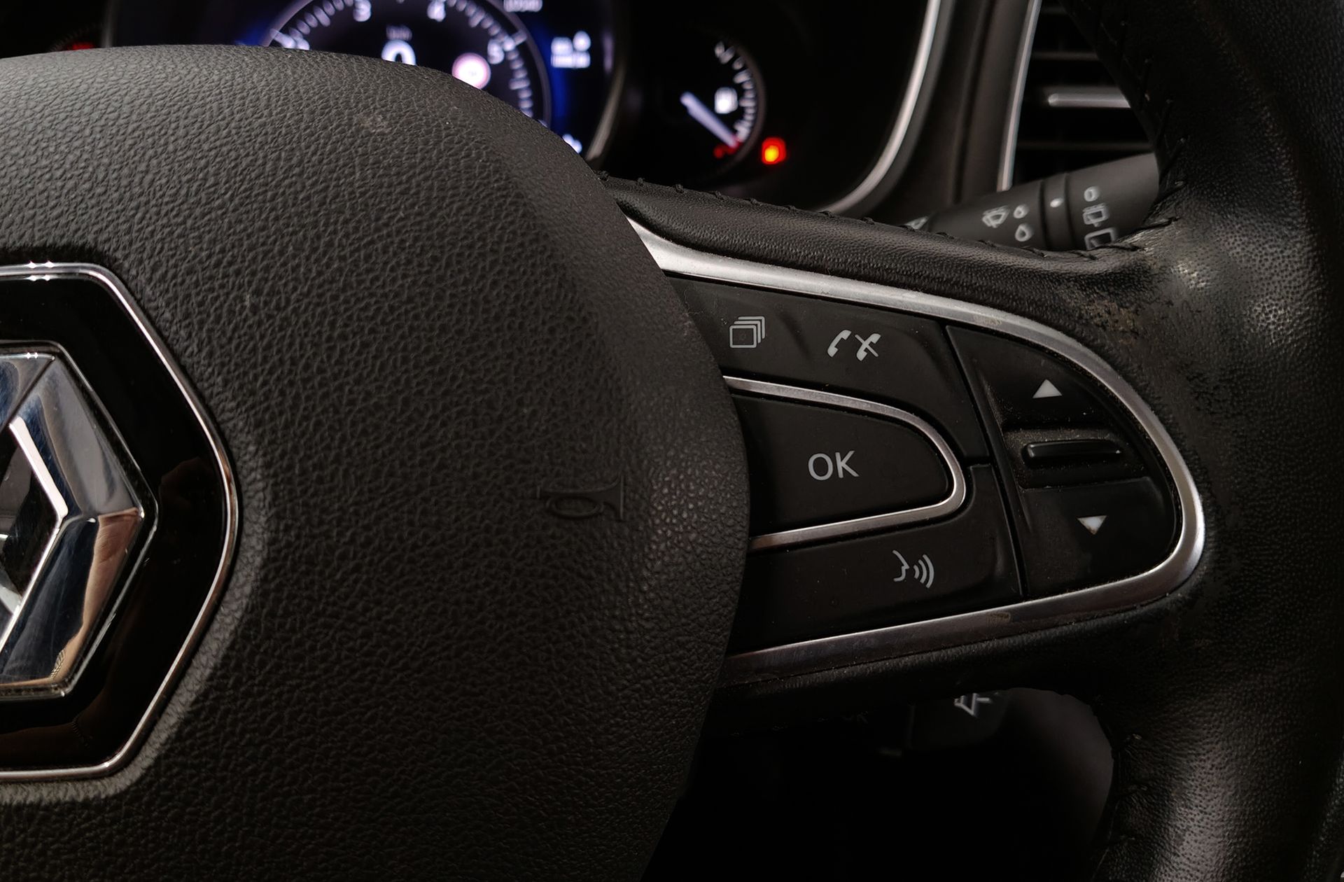 Renault Mégane Zen TCe GPF - foto 30