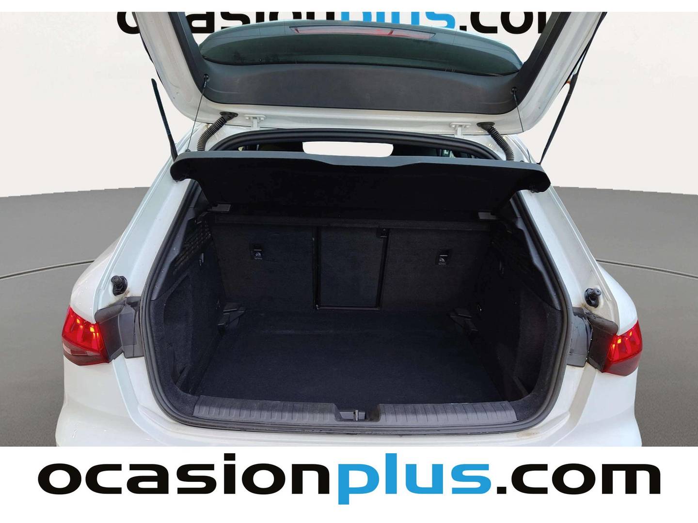 Fotos maletero Audi A3 Audi A3 Sportback Genuine edition 30 TDI (116 CV) Pack S-Line