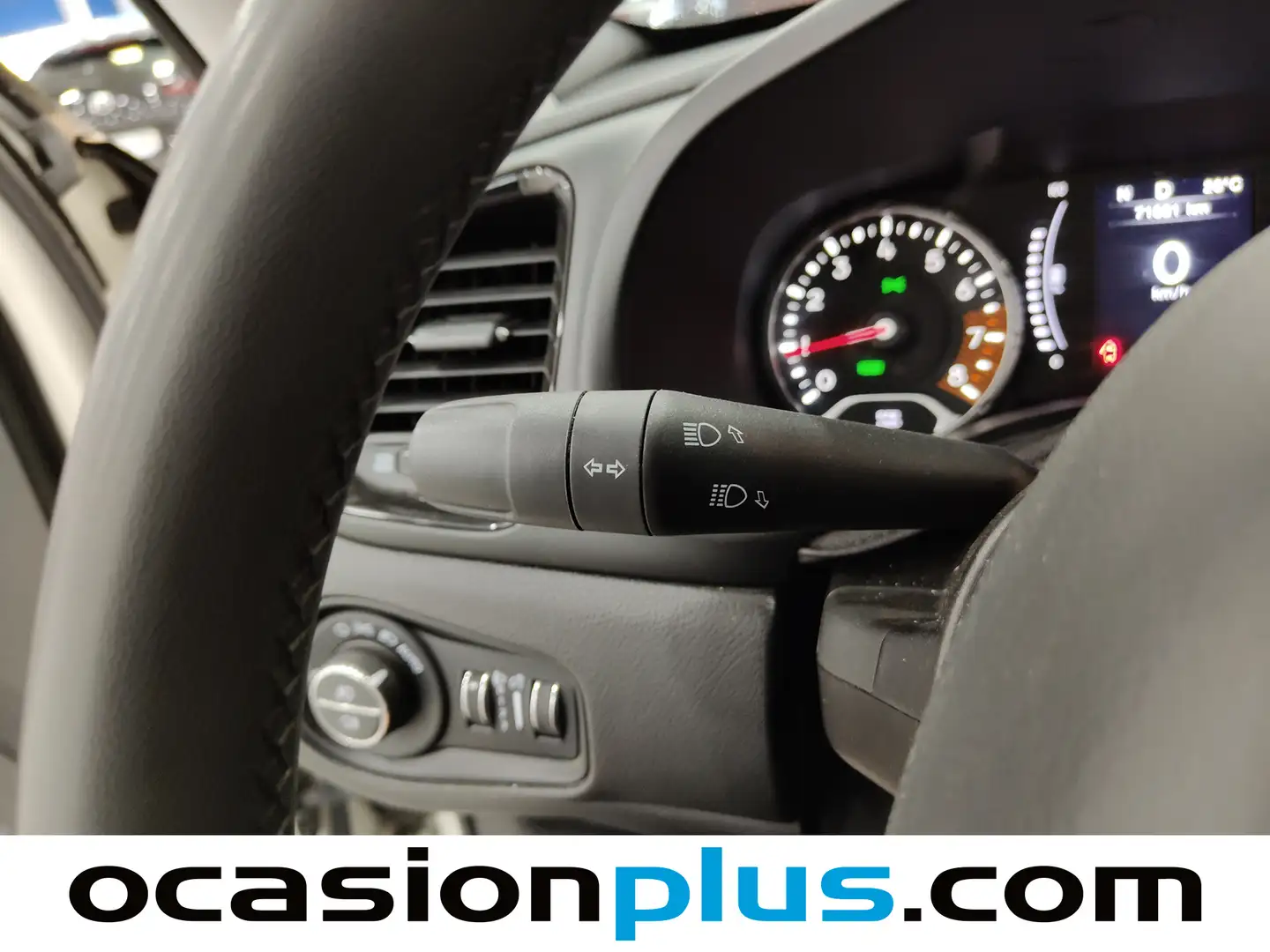 Foto Jeep Renegade Jeep Renegade eHybrid Night Eagle ATX (130 CV)