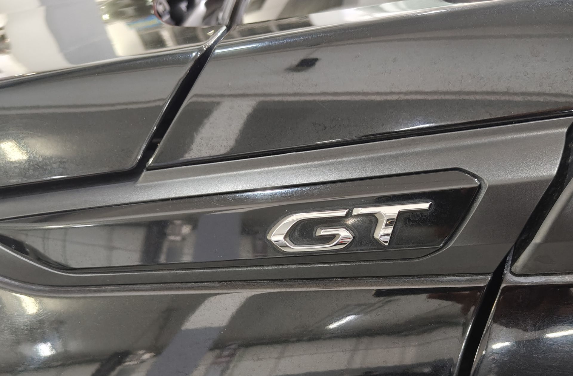 Peugeot 2008 PureTech 130 GT - foto 5