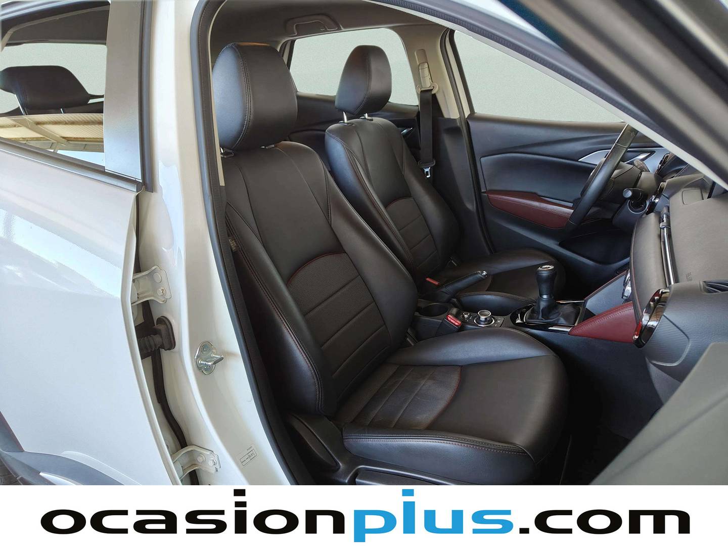 Foto Mazda CX-3 Mazda CX-3 1.5 DE SKYACTIV Luxury 2WD  (105 CV)