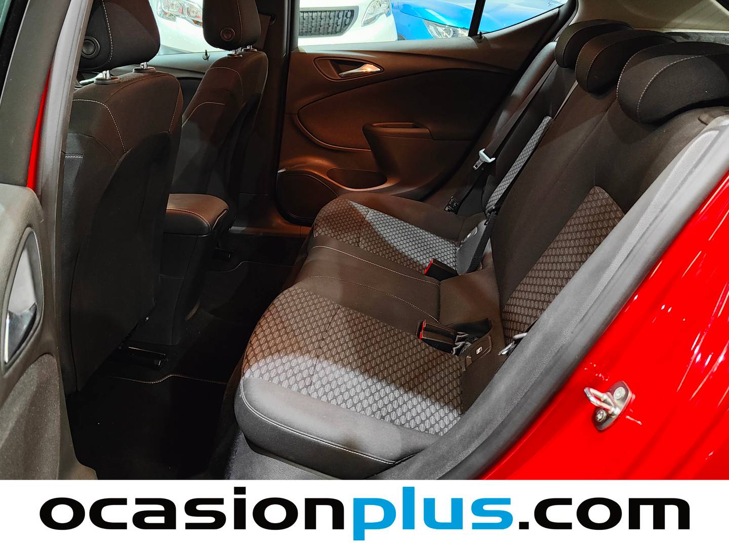 Foto asientos traseros Opel Astra Opel Astra 1.6 CDTI Selective (110 CV)
