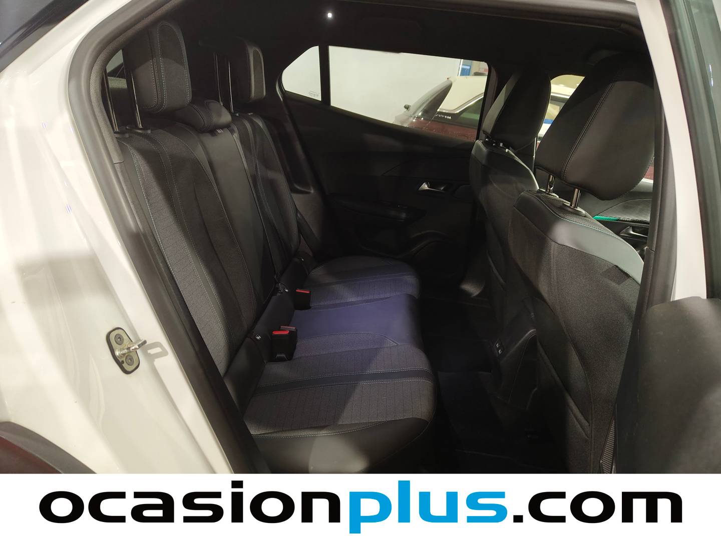 Peugeot 2008 Peugeot 2008 BlueHDi 130 S&S Allure Pack EAT8 (130 CV) al mejor precio
