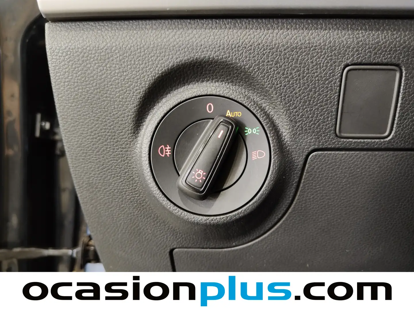 Foto Seat Arona SEAT Arona 1.5 TSI S&S FR XL DSG (150 CV)