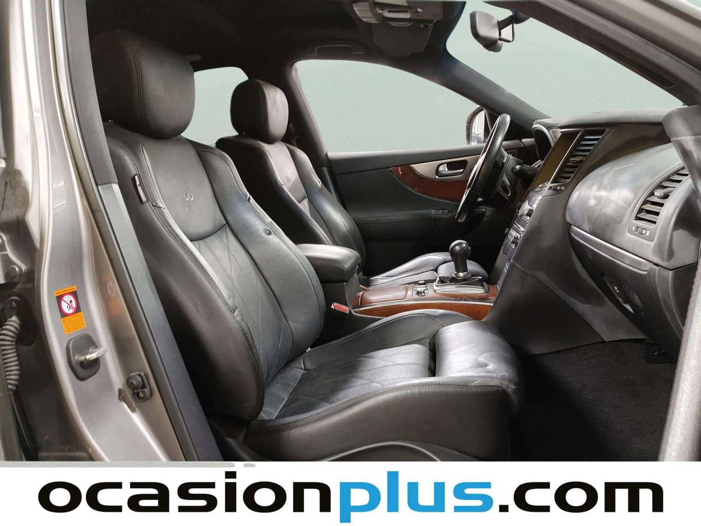 Foto asientos traseros Infiniti FX Infiniti FX 50 S V8 AWD (390 CV)