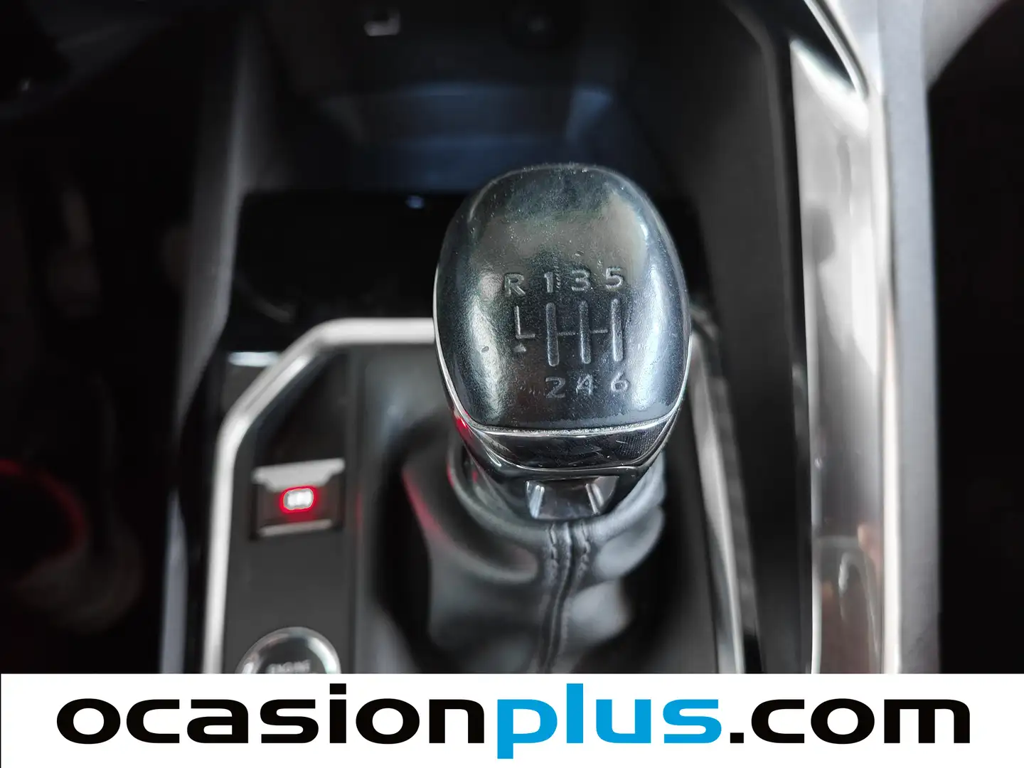 Foto Peugeot 3008 Peugeot 3008 PureTech 130 S&S Allure Pack (130 CV)