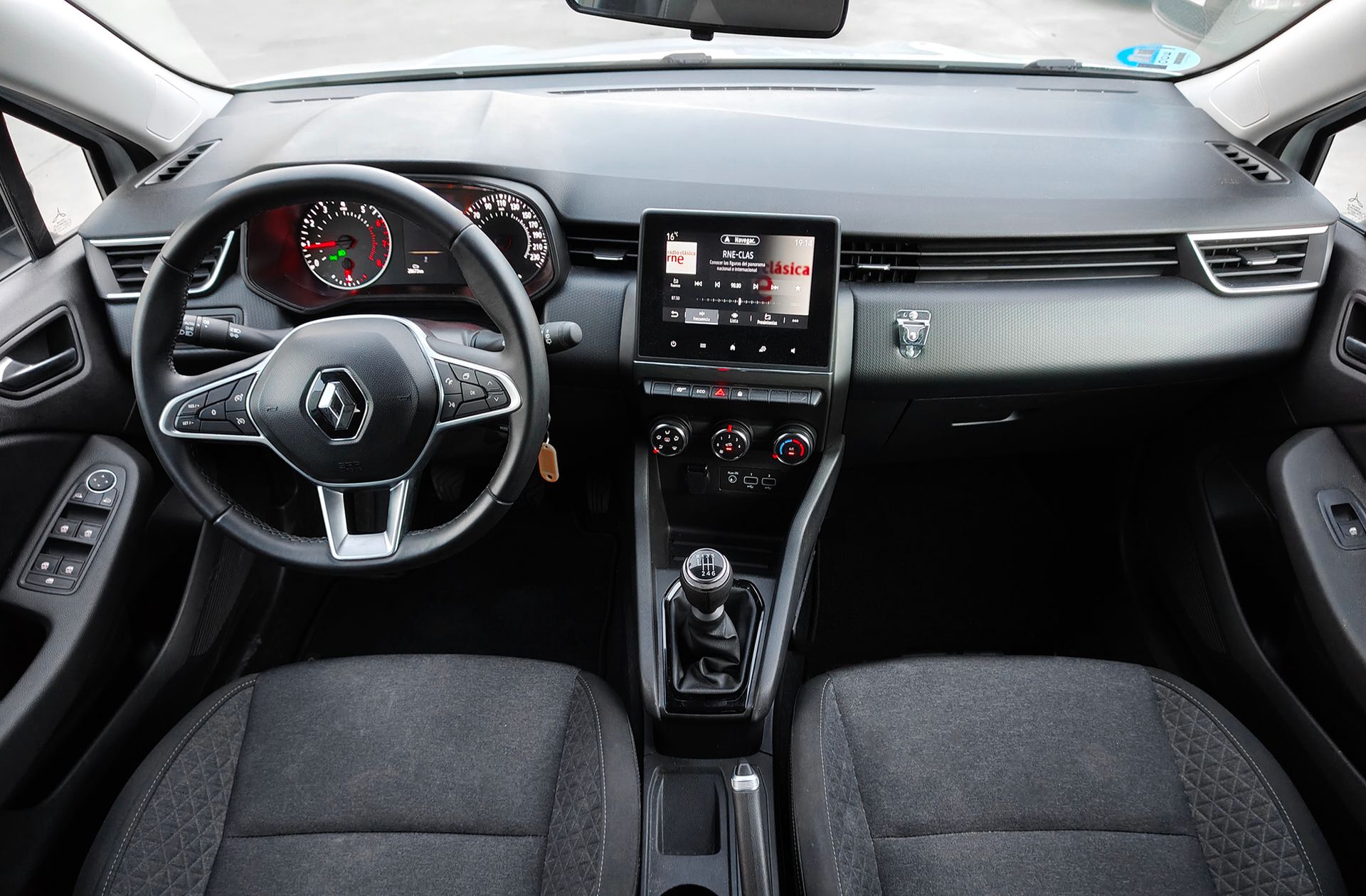 Renault Clio Equilibre TCe GLP - foto 9