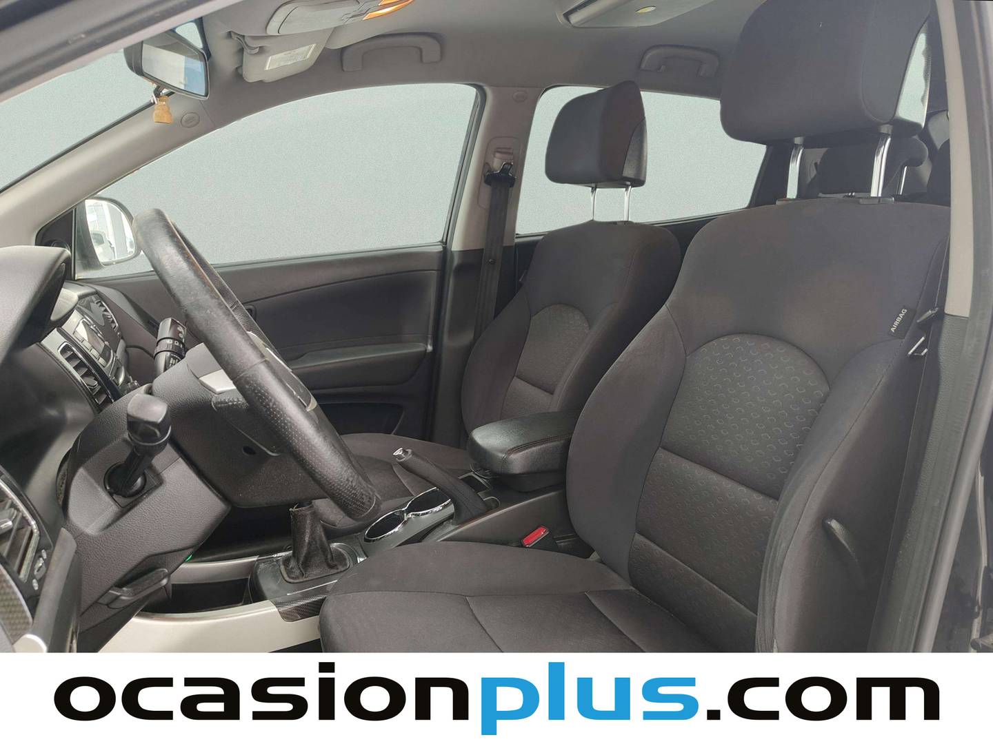 Foto asientos delanteros SsangYong Korando SsangYong Korando G20 Sport 4x2 (149 CV)