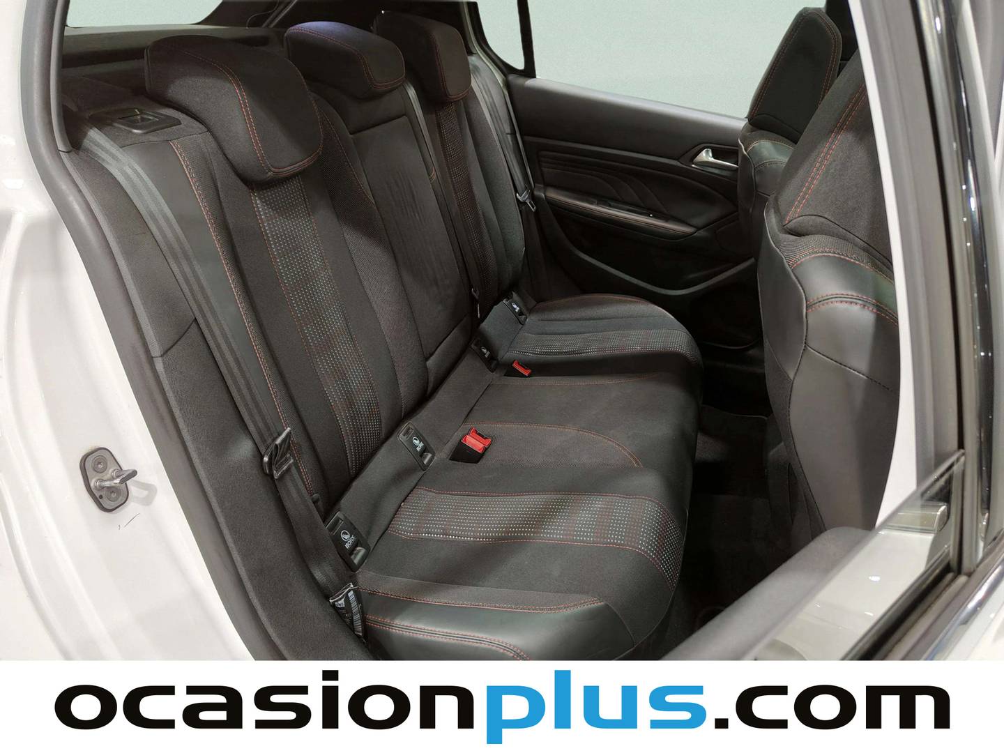 Peugeot 308 Peugeot 308 1.2 PureTech S&S GT Line (130 CV) gasolina