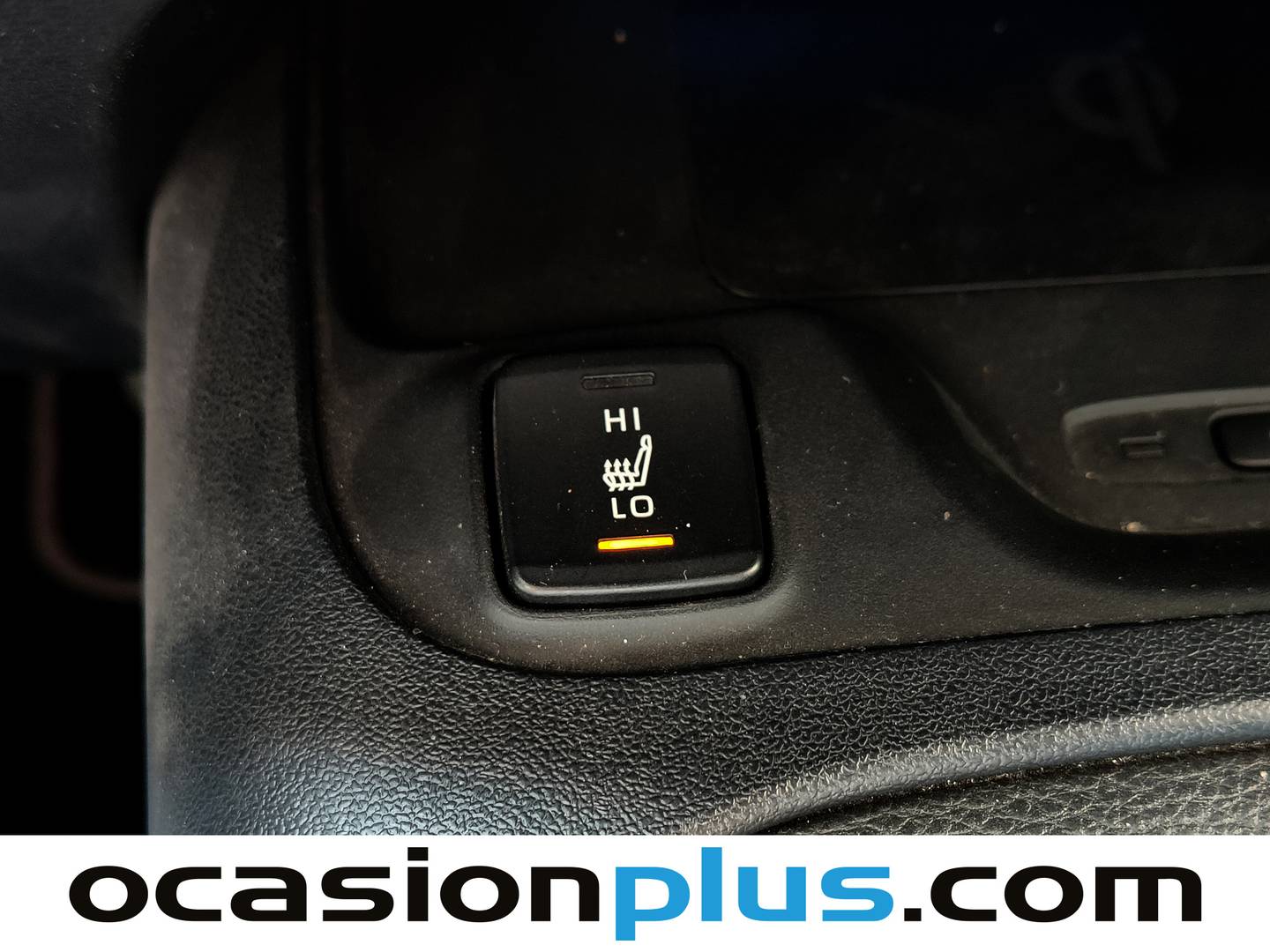 Extras y acabados del Toyota Corolla Toyota Corolla 1.8 125 Híbrido Sedan ADVANCE E-CVT (122 CV)