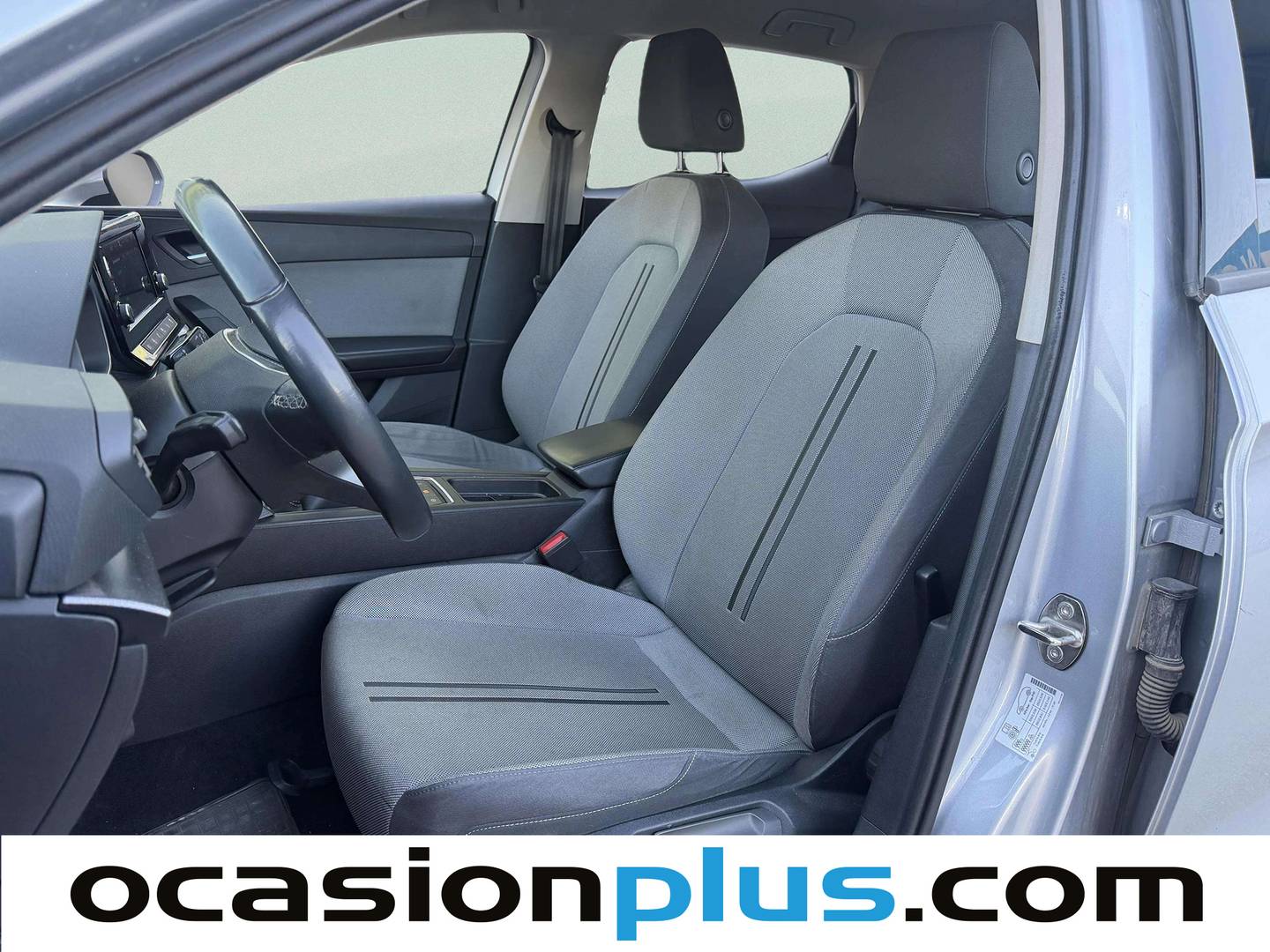 Foto asientos delanteros Seat León Seat León 1.5 TSI S&S Style Go (130 CV)