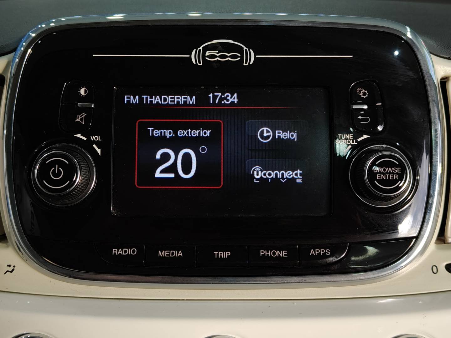 Foto Fiat 500 Fiat 500 1.2 8v Lounge (69 CV)