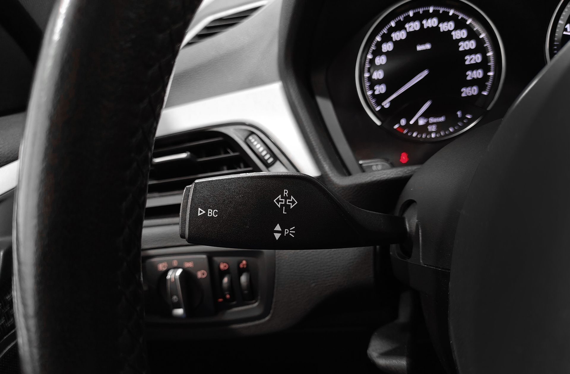 BMW X1 sDrive18d - foto 28
