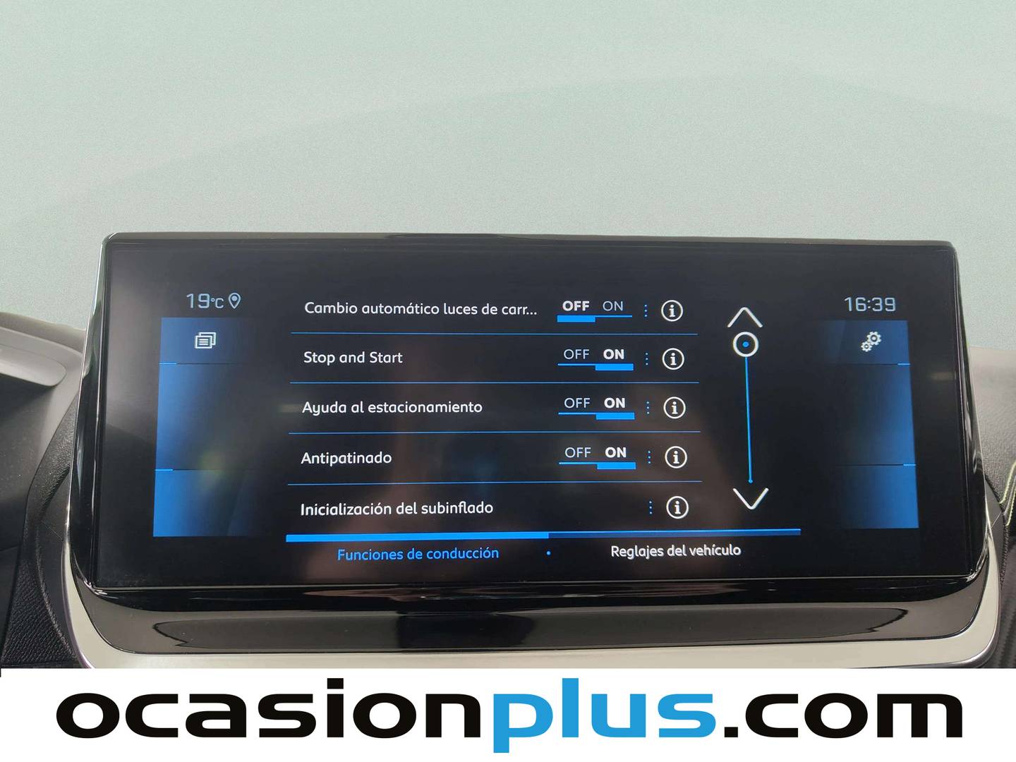 Acabados Peugeot 2008 Peugeot 2008 PureTech 130 S&S GT EAT8 (130 CV)