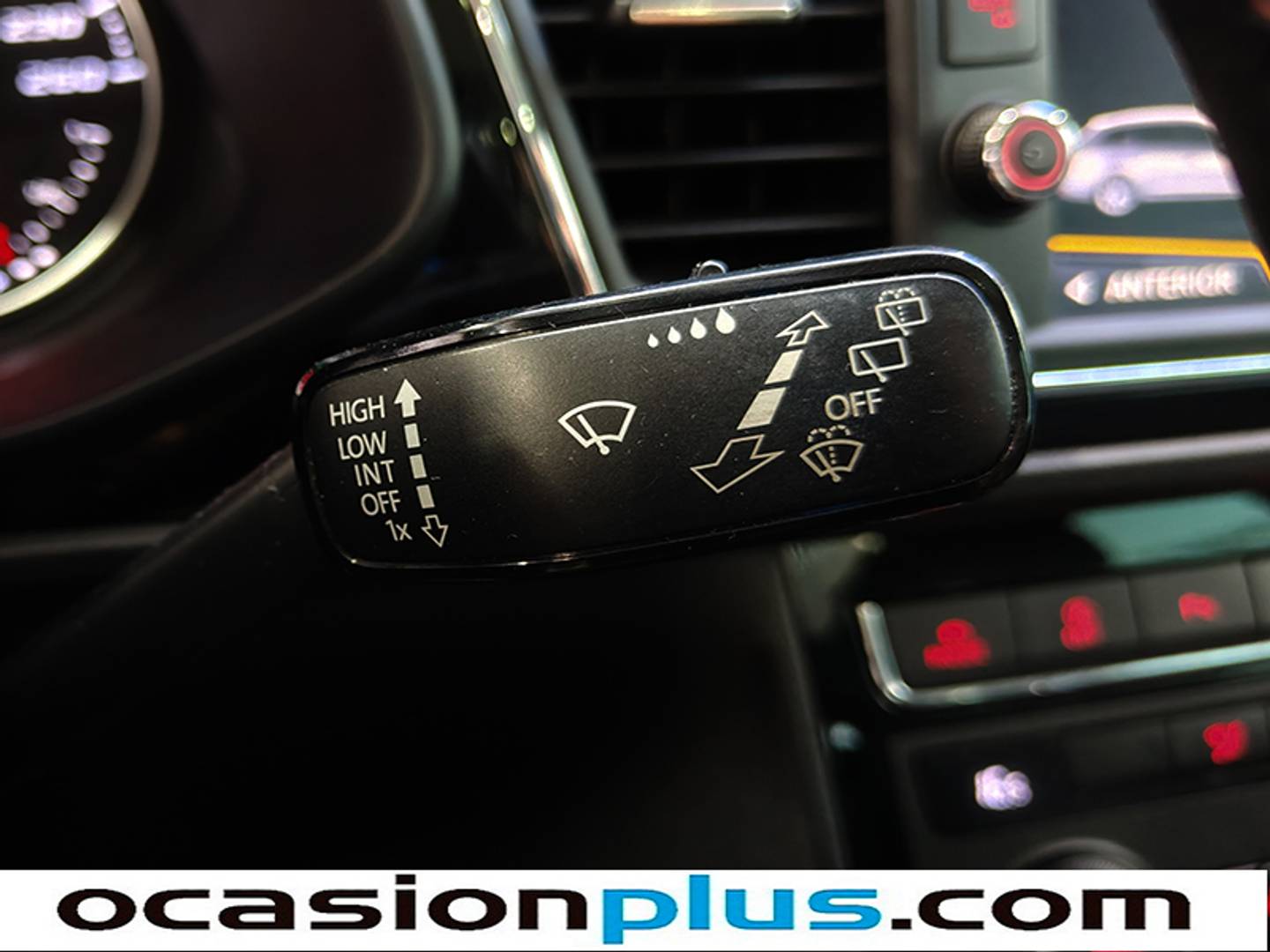 Foto Seat León SEAT Leon ST 2.0 TDI S&S FR Plus DSG (184 CV)