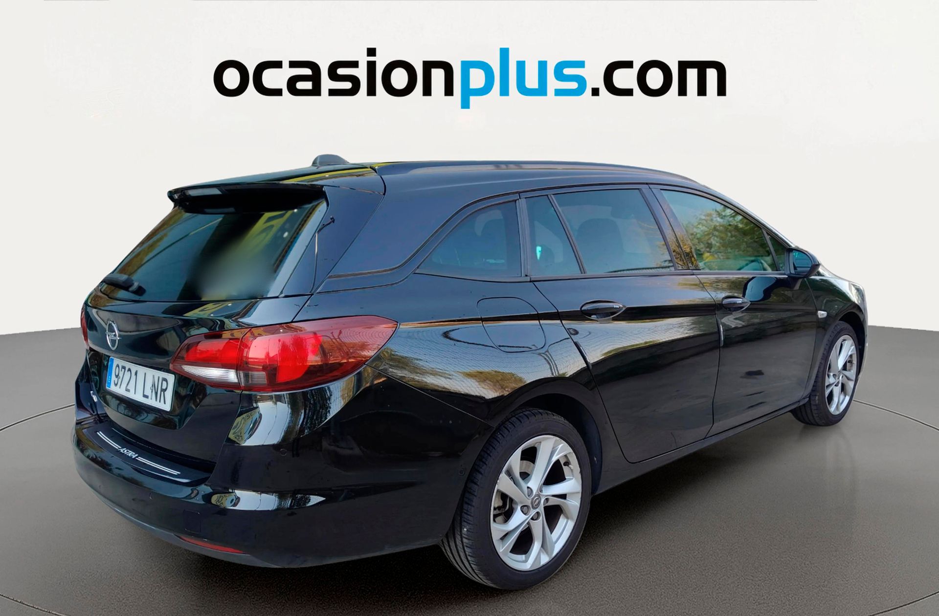 Opel Astra Sports Tourer 1.4T SHT Business Elegance CVT - foto 4