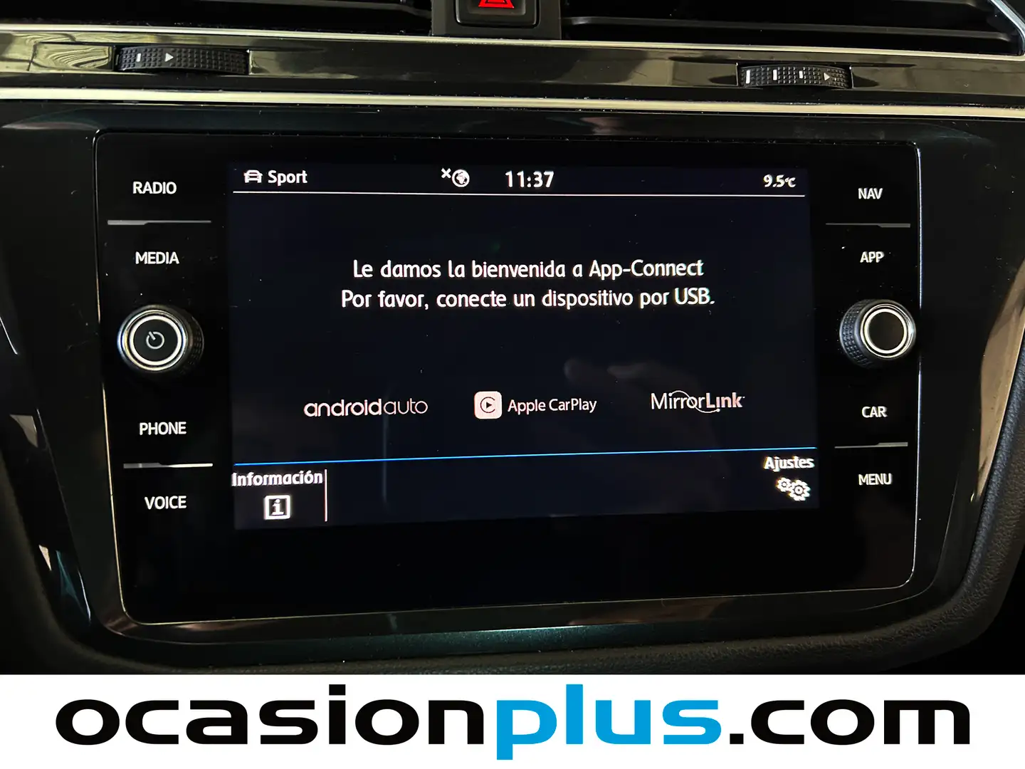 Foto Volkswagen Tiguan Volkswagen Tiguan Sport 1.5 TSI (150 CV) DSG Pack R-Line