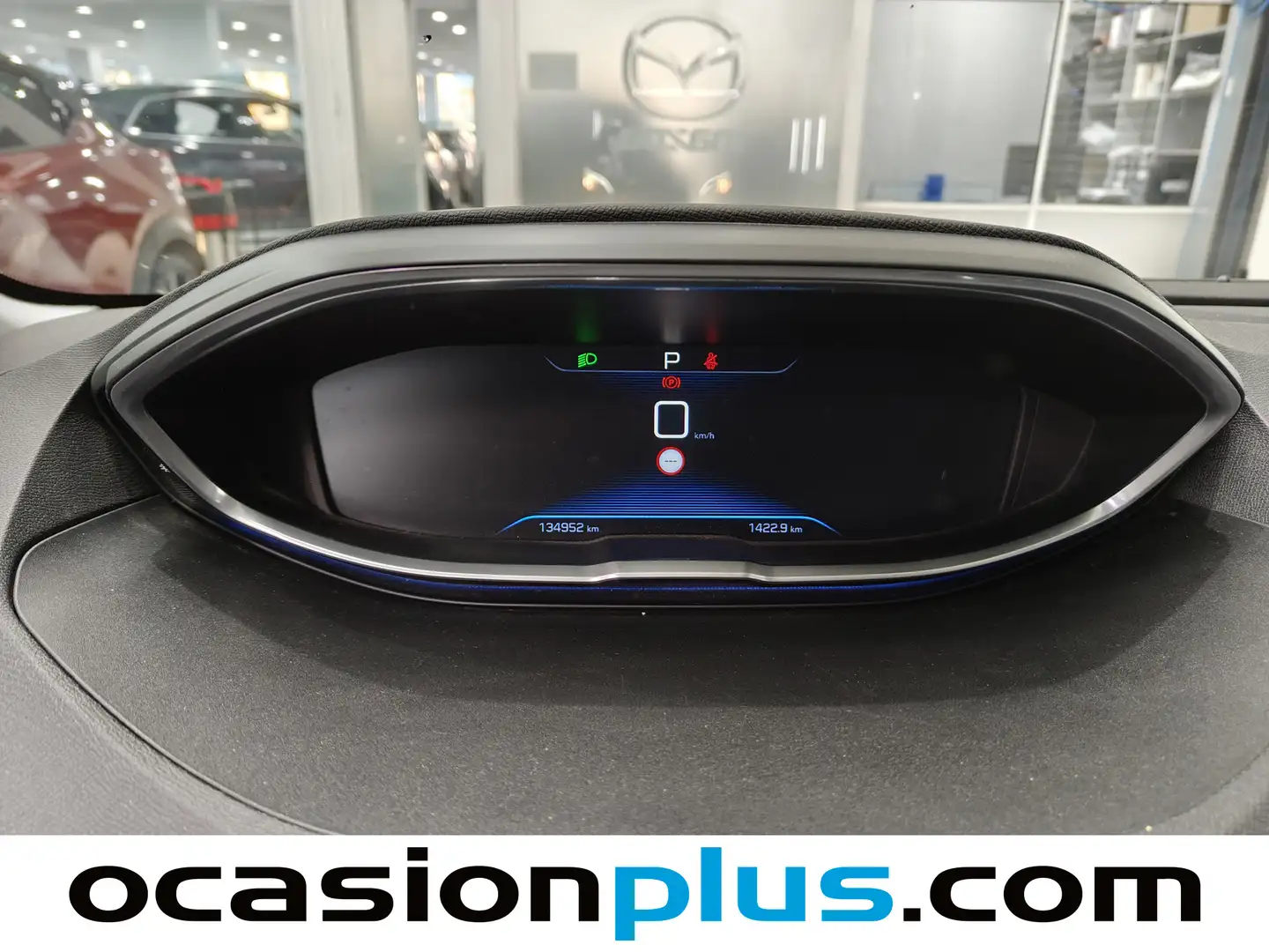 Foto Peugeot 5008 Peugeot 5008 1.6 BlueHDi Active EAT6 S&S (120 CV)  7 PLAZAS