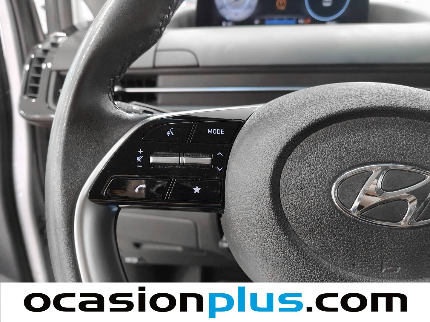 Foto Hyundai Staria Hyundai Staria 2.2 CRDI Tecno 9S Auto (177 CV) 9 Plazas