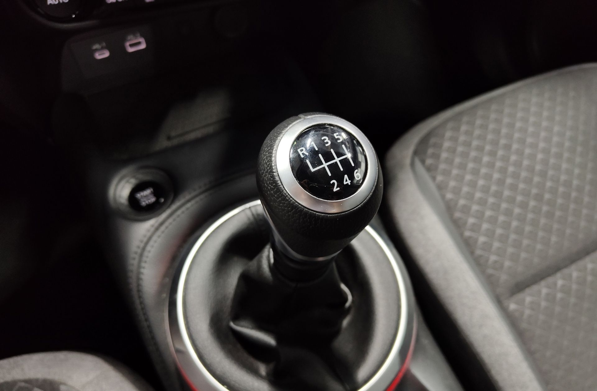 Nissan Juke DIG-T N-Connecta 4x2 - foto 5