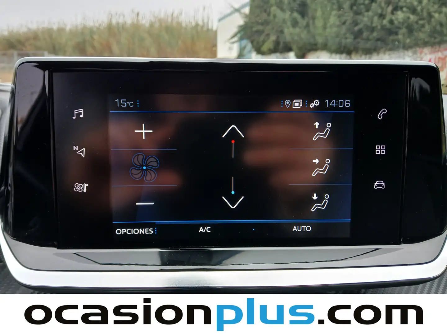 Foto Peugeot 2008 Peugeot 2008 PureTech 100 S&S Allure (100 CV)