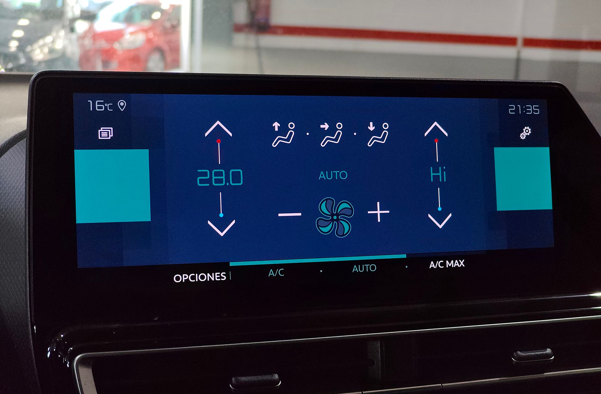 Citroën C5 Aircross Plug-in Hybrid Max e-EAT8 - foto 37