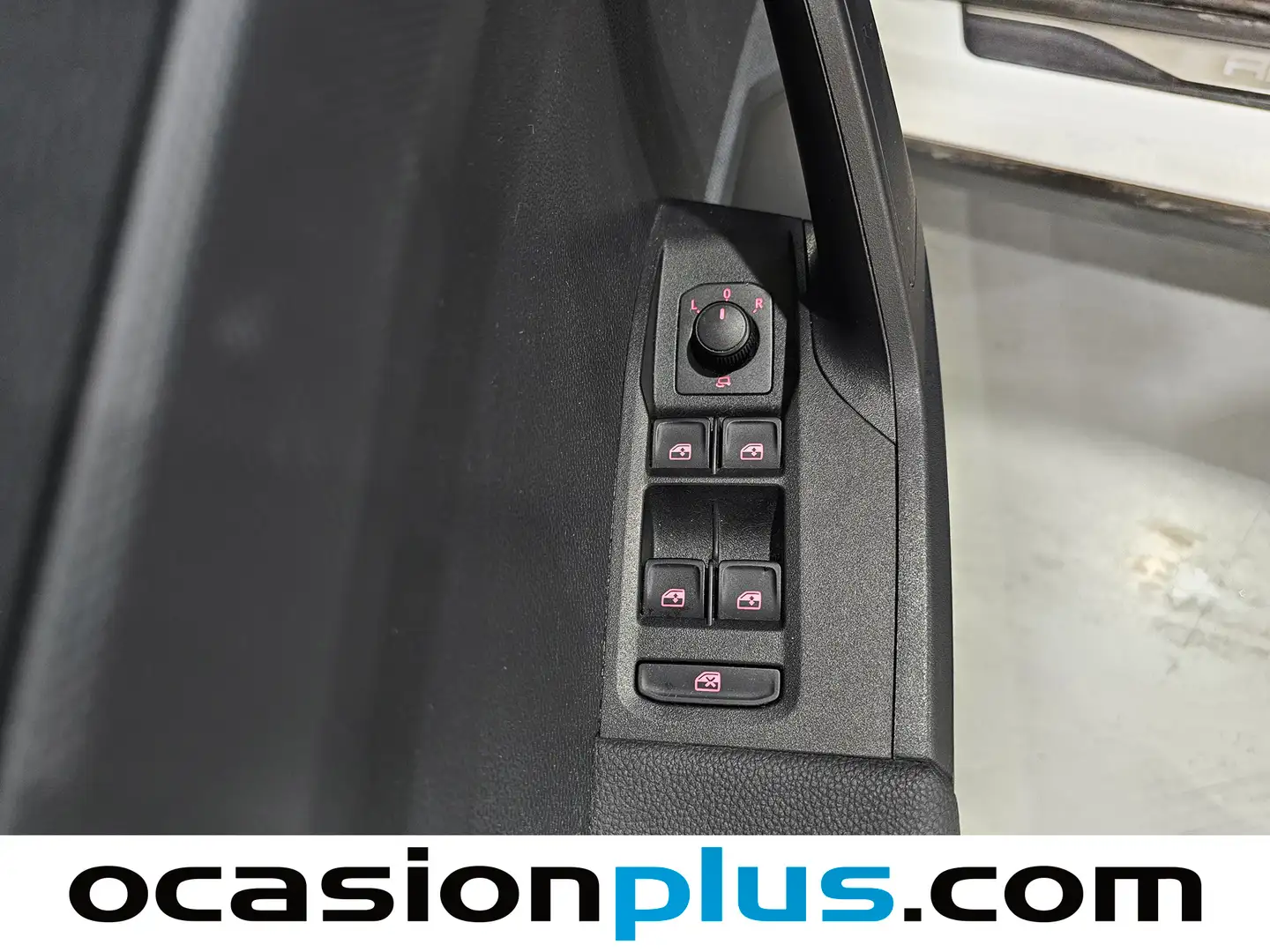 Foto Seat Arona SEAT Arona 1.6 TDI S&S Style (115 CV)