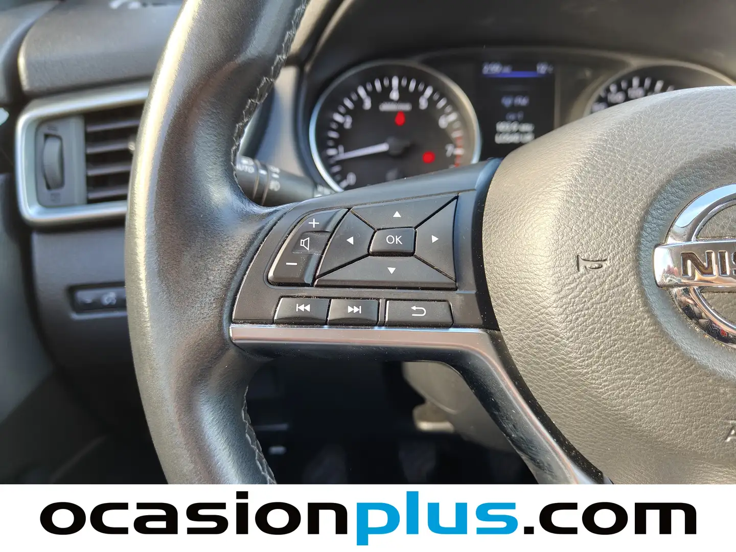 Foto Nissan QASHQAI Nissan Qashqai DIG-T 140 Acenta 4x2 (140 CV)