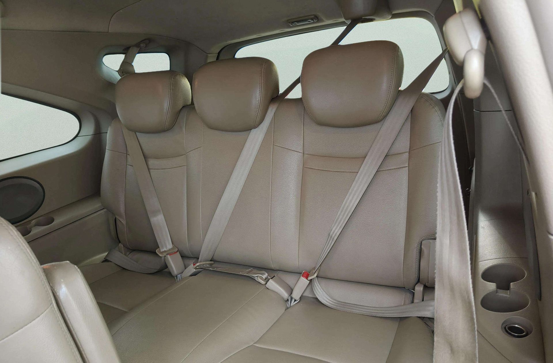 SsangYong Rodius 270 Xdi Limited 7 plazas - foto 8