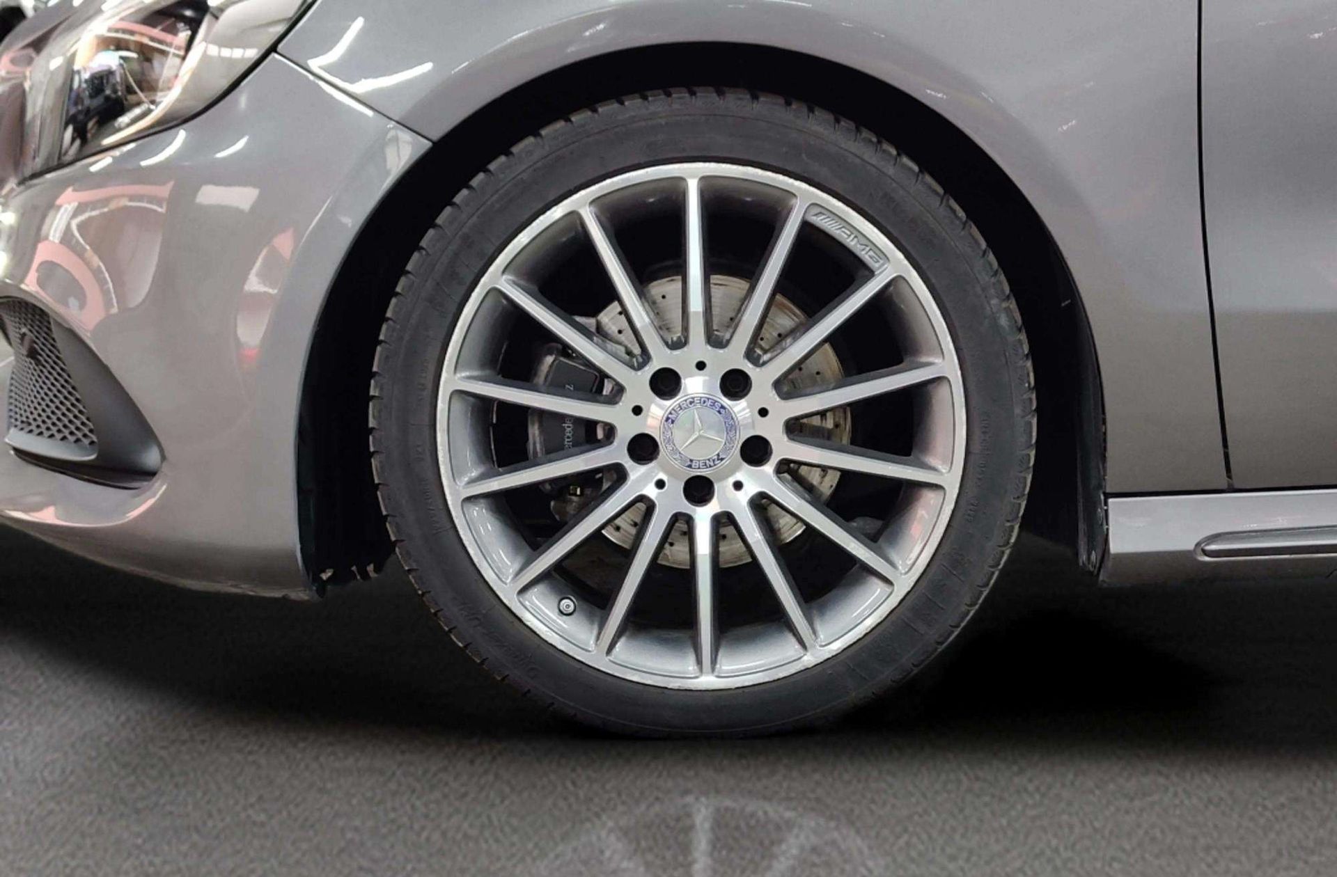 Mercedes-Benz Clase A 200 d AMG Line - foto 44