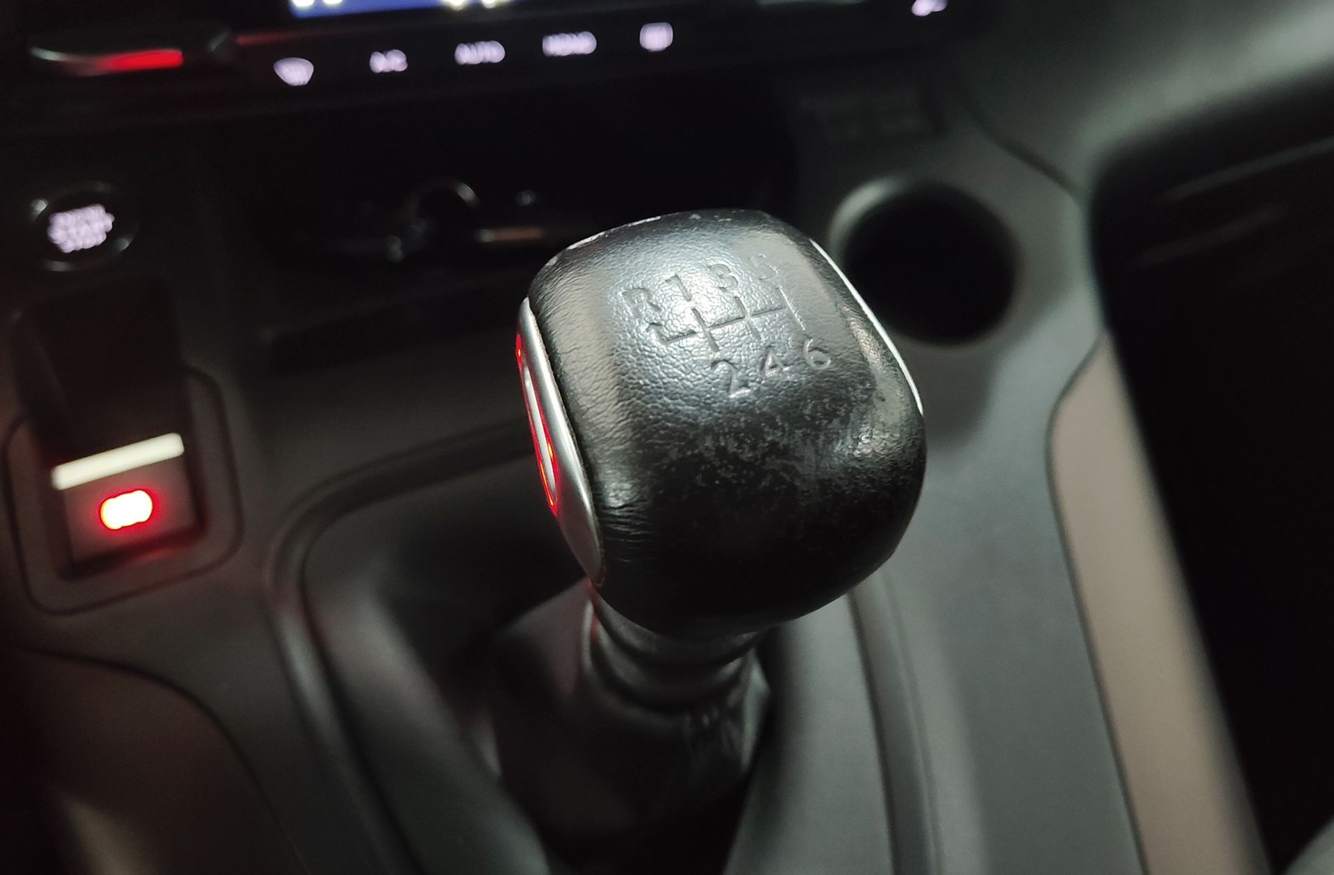 Peugeot Rifter BlueHDi 100 GT Standard - foto 6