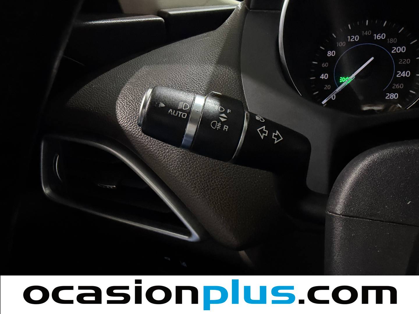 Foto Jaguar F-Pace Jaguar F-PACE 2.0L i4D Prestige AWD (180 CV)