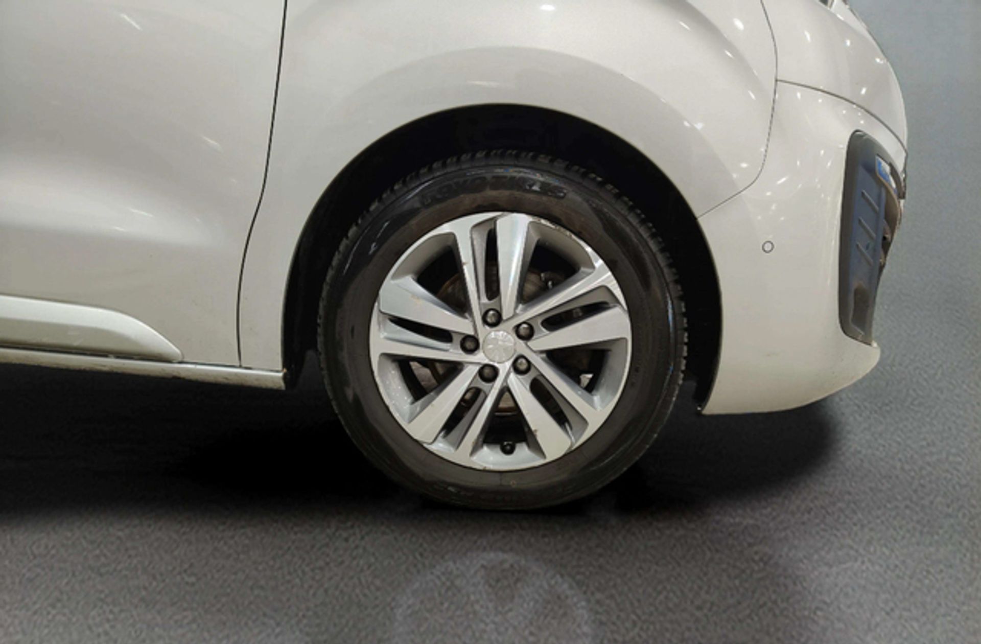 Peugeot Traveller BlueHDi 150 Active Standard - foto 32