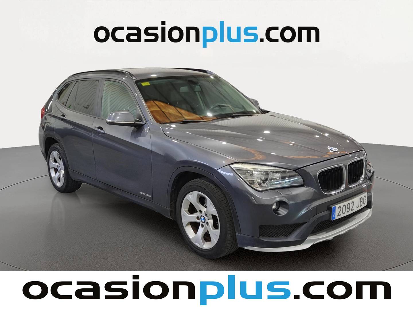 Foto delantera BMW X1 BMW X1 sDrive18d (143 CV) derecha