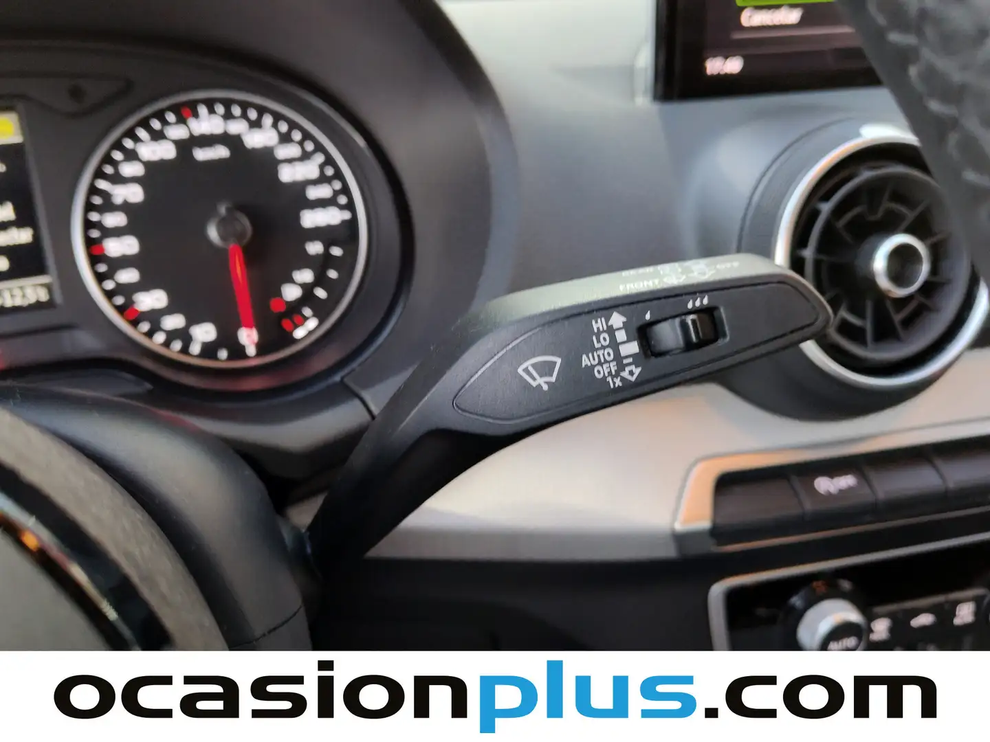 Foto Audi Q2 Audi Q2 Advanced 30 TDI (116 CV)