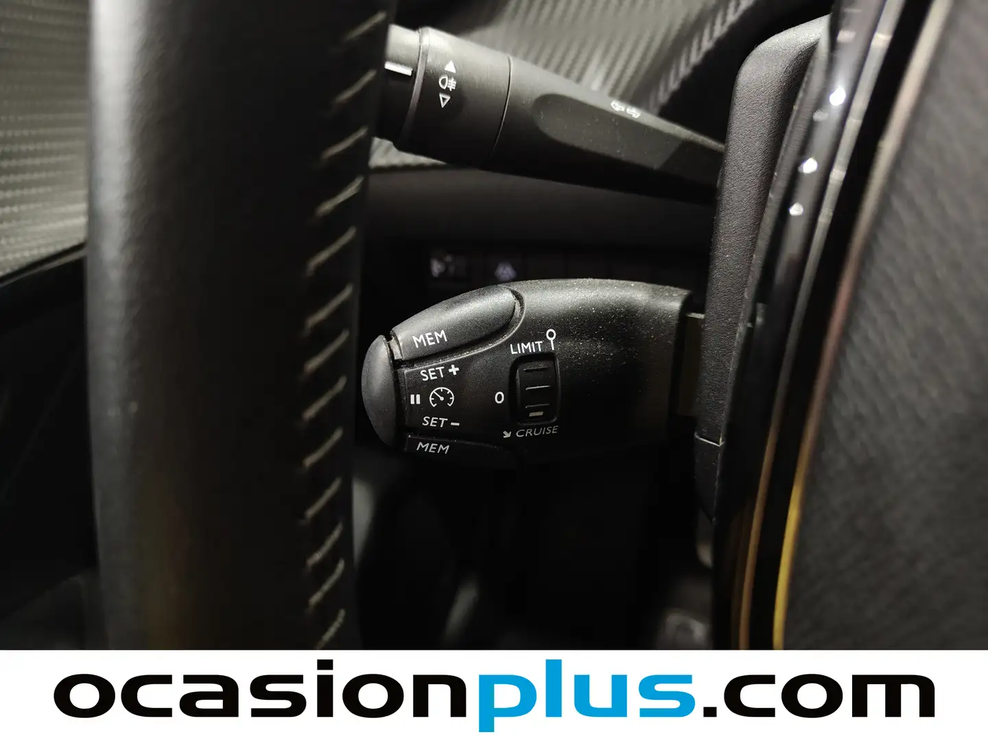 Foto Peugeot 208 Peugeot 208 PureTech 100 Allure (100 CV)