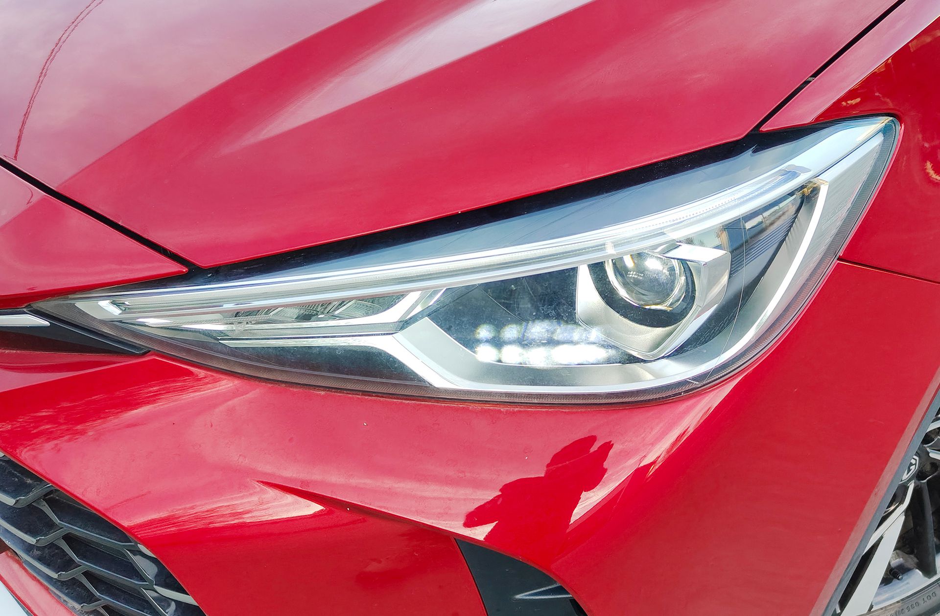 MG ZS 1.5 Hybrid+ Luxury - foto 19