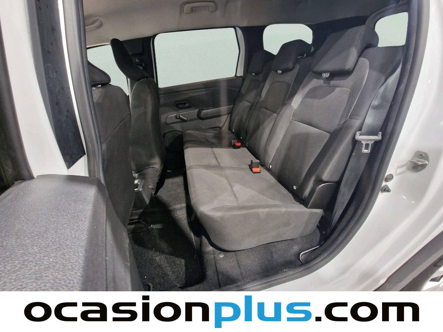 Foto asientos traseros Dacia Jogger Dacia Jogger Essential ECO-G (100 CV)