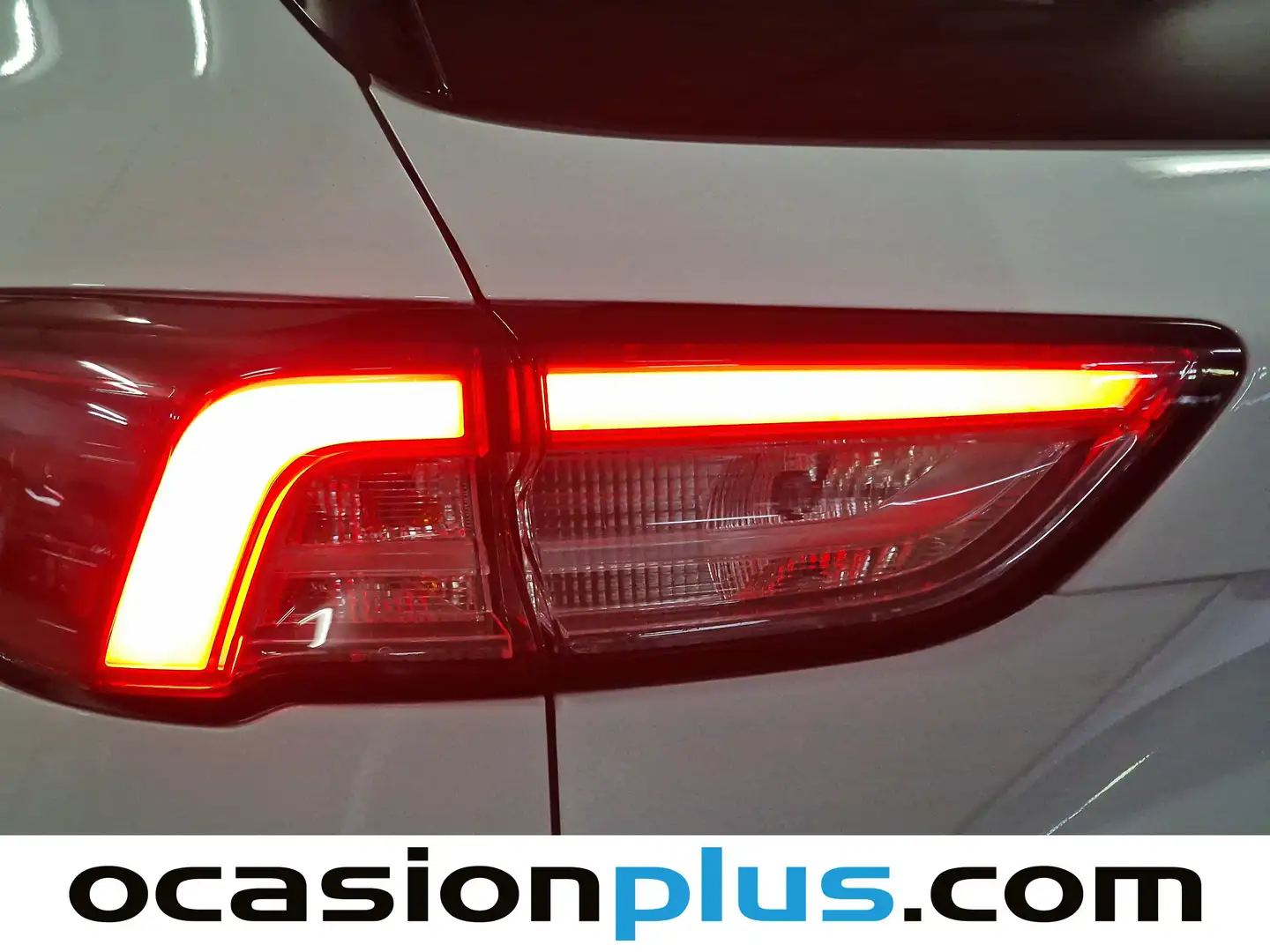 Foto Ford Kuga Ford Kuga 1.5 EcoBlue Titanium (120 CV)