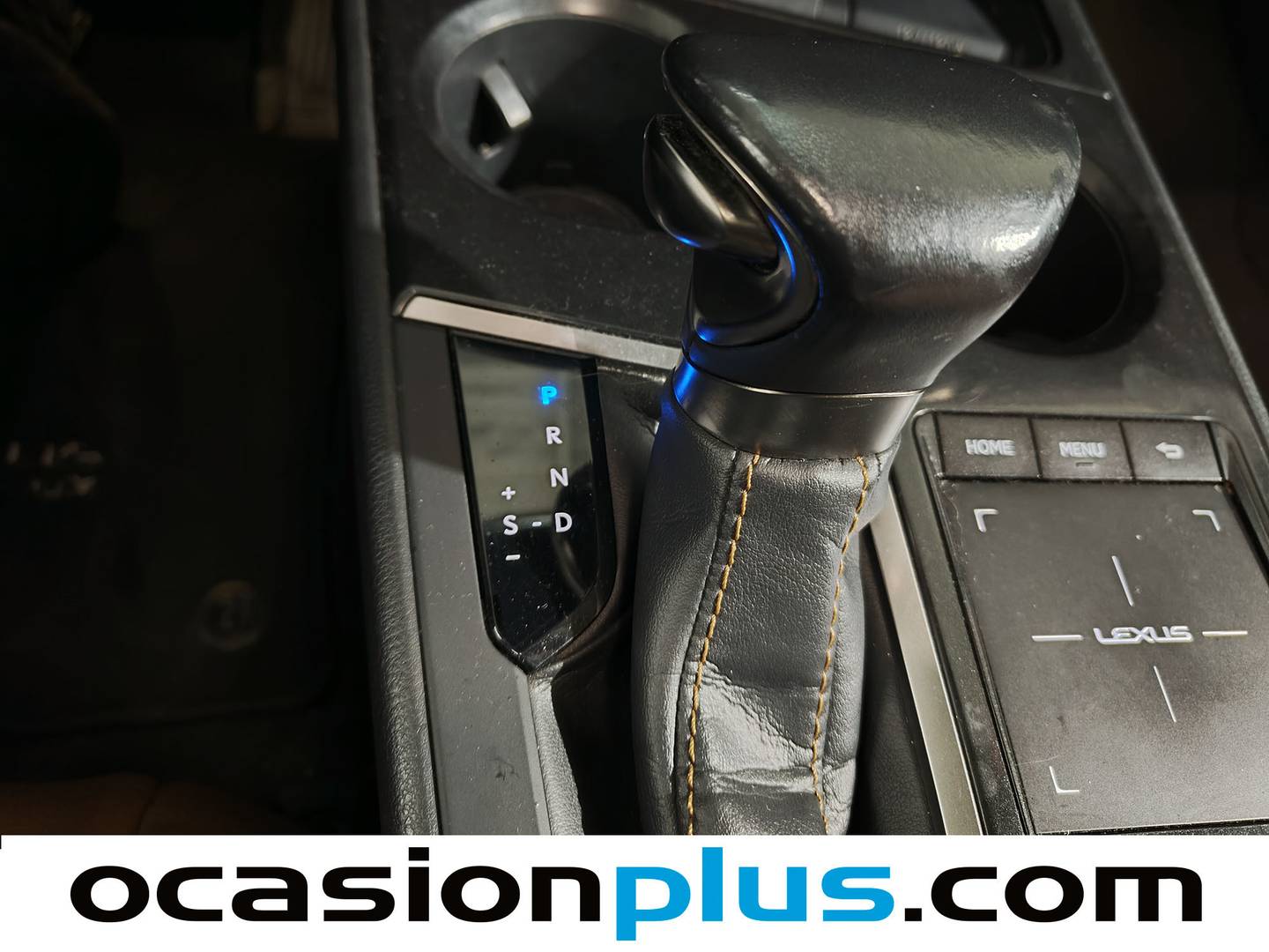 Foto Lexus UX Lexus UX 250h Executive Navigation (184 CV)