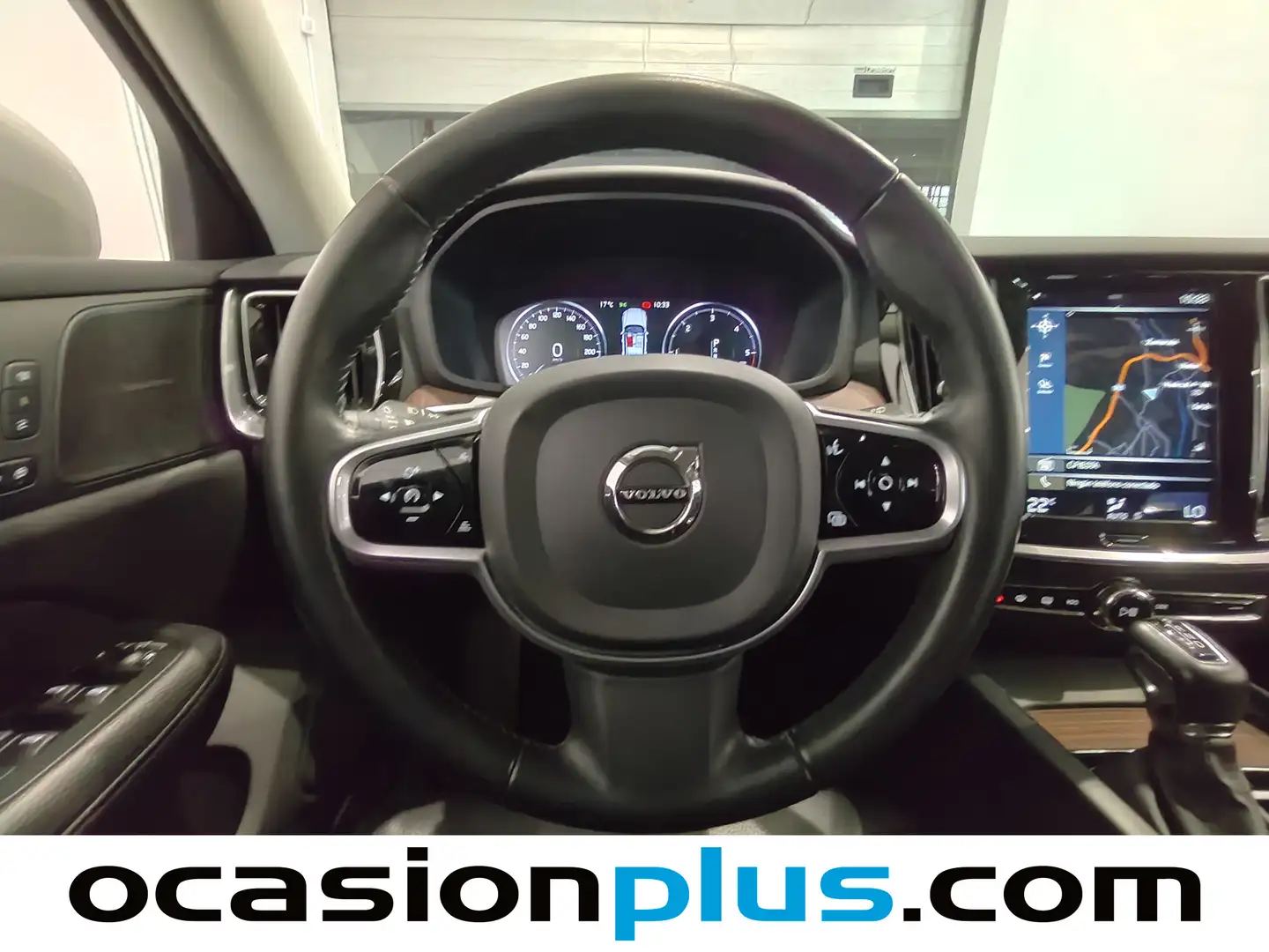 Foto Volvo V60 Cross Country Volvo V60 Cross Country D4 Pro Auto (190 CV)