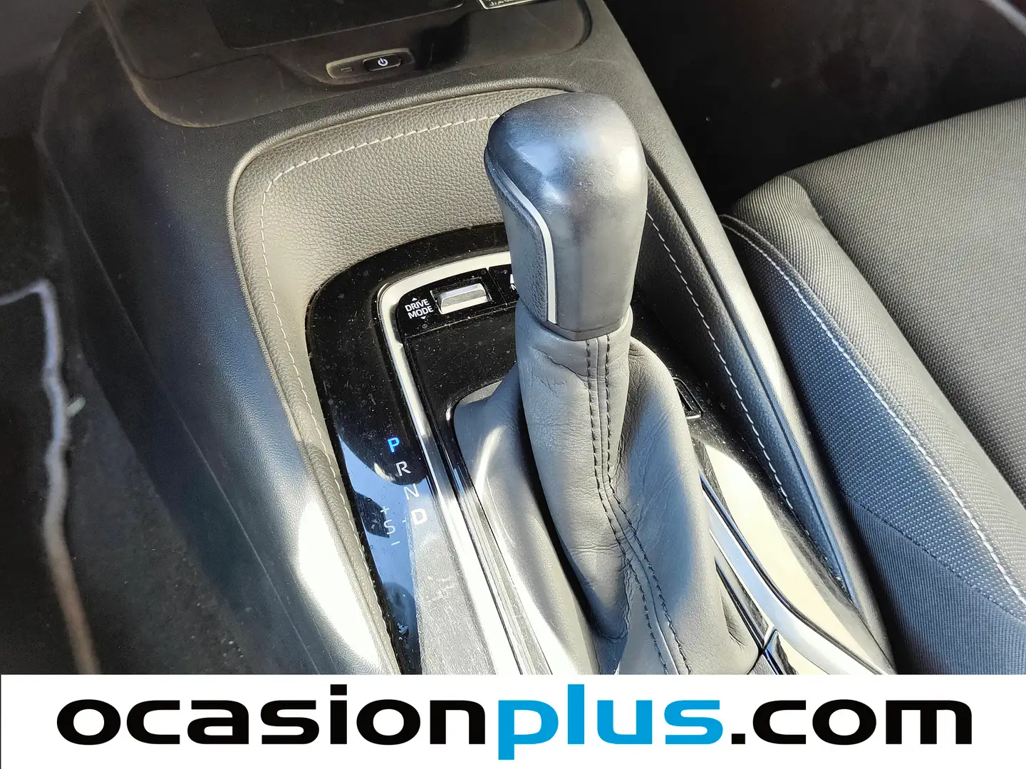 Foto Toyota Corolla Toyota Corolla 180H FEEL! E-CVT (180 CV)