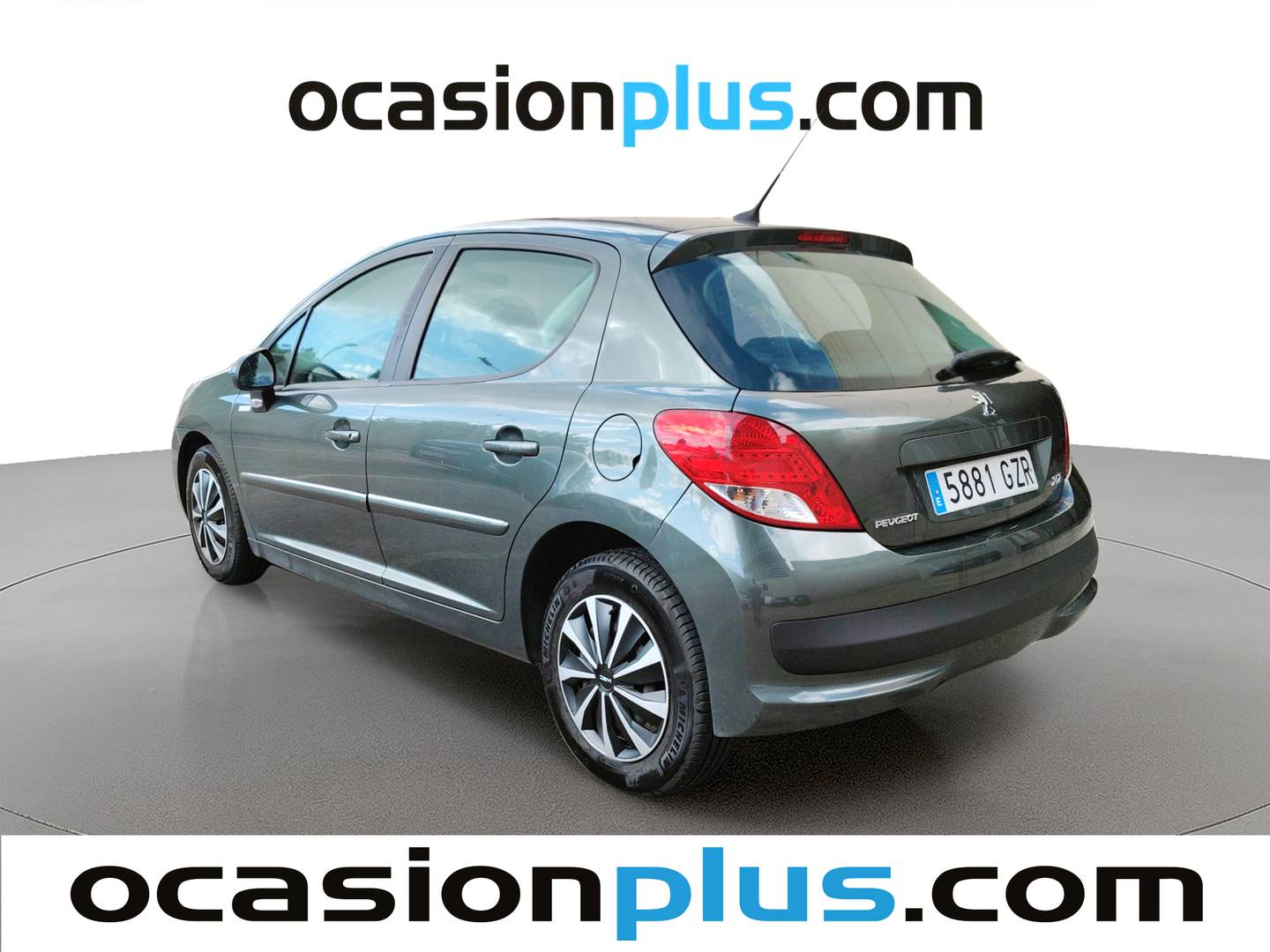 Foto trasera Peugeot 207 Peugeot 207 1.4 VTi 16v Confort (95 CV) izquierda