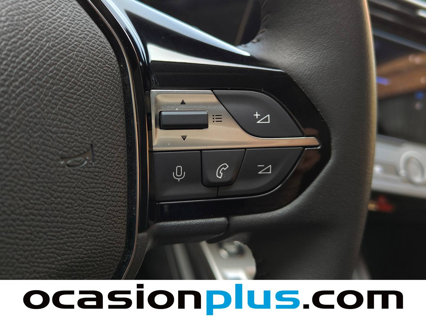 Peugeot 408 Peugeot 408 Allure Hybrid 145 eDCS6 107 kW (145 CV) de ocasión